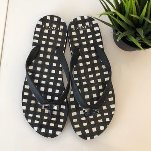 Coach brand gingham flip flops, EUC